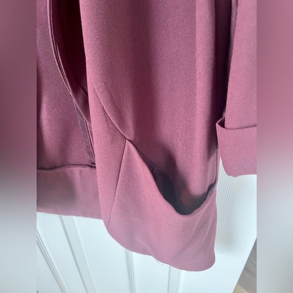 Dynamite Open Front Long Blazer with 3/4 Length Sleeves - Picture 3 of 5